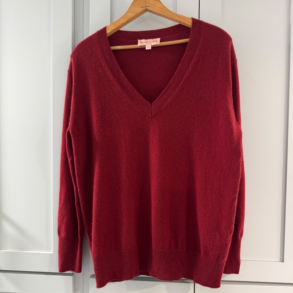 Black Label Chicos V-Neck Cashmere Sweater Womens Small Brick Red Quiet Luxury‎